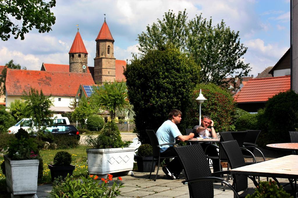 Parkhotel Altmuehltal Gunzenhausen Buitenkant foto